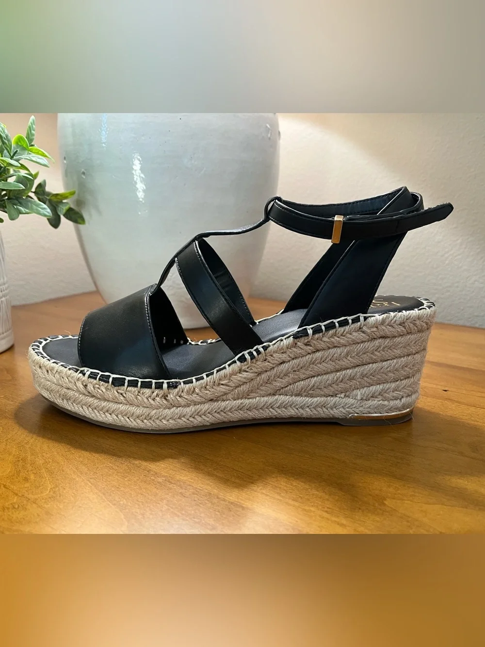 Franco Sarto Cassina Black Leather Espadrille Sandals • Size 10 • EUC